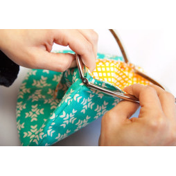 Handtasche selber nähen mit DIY-Anleitung von Clip & Clutch
