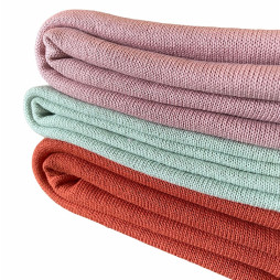 Strickjersey – Superweicher Babystrickstoff aus 100% Baumwolle jetzt kaufen bei Clip&Clutch!